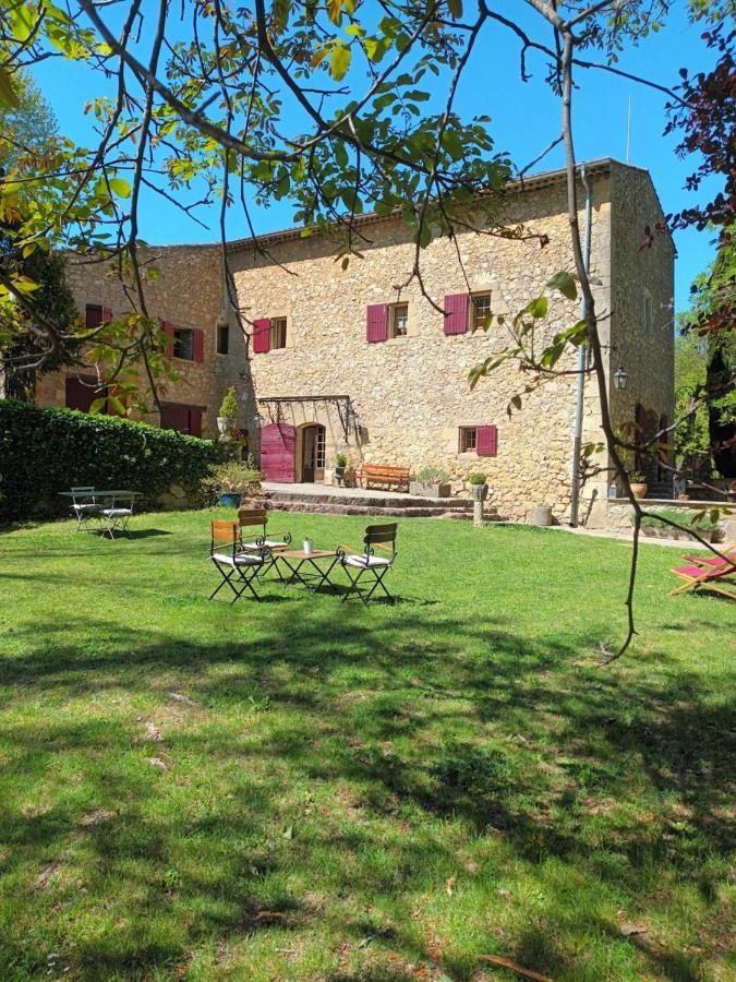 Le Vieux Moulin De Jouques Bed and Breakfast Eksteriør billede
