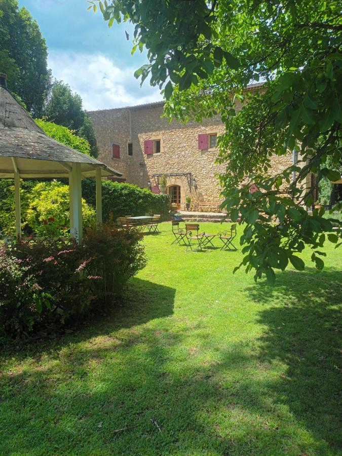 Le Vieux Moulin De Jouques Bed and Breakfast Eksteriør billede
