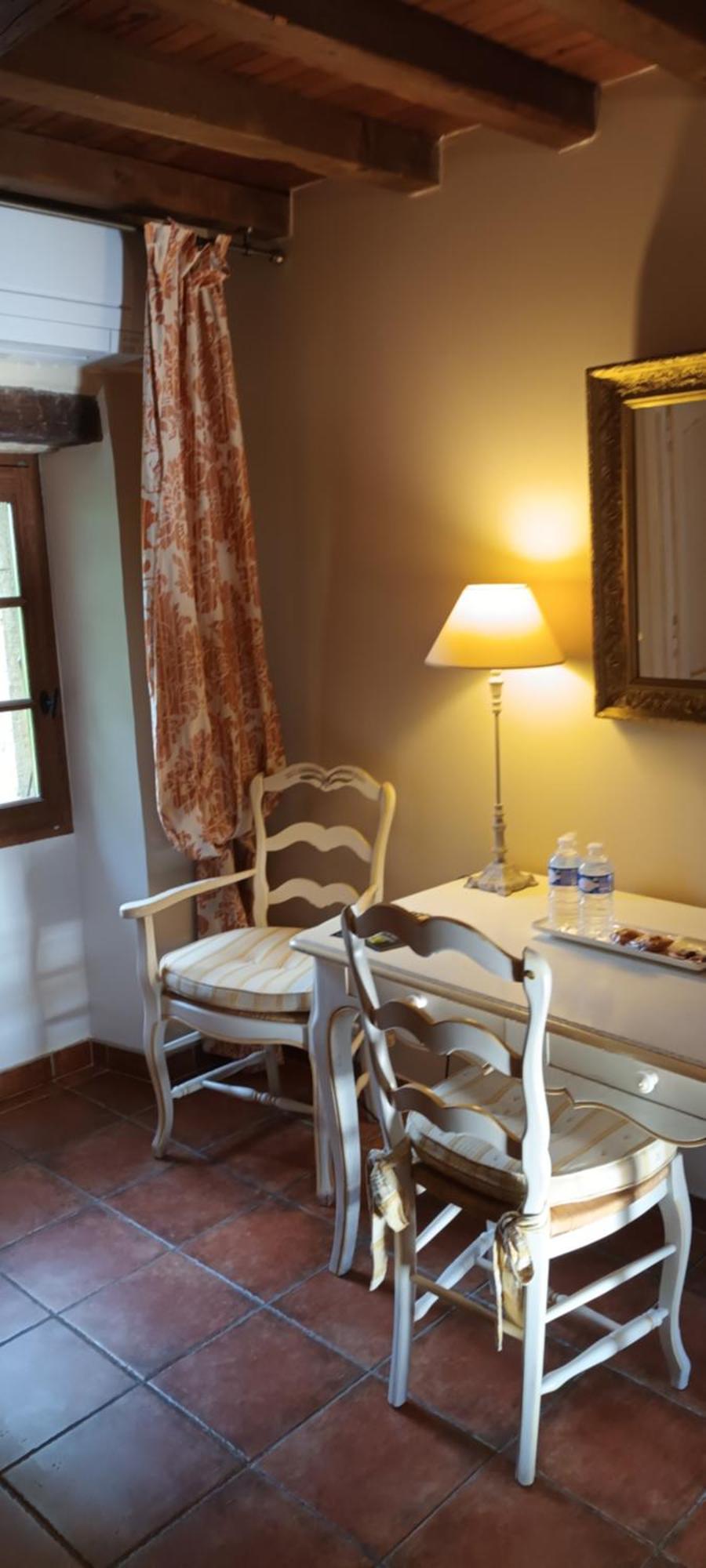 Le Vieux Moulin De Jouques Bed and Breakfast Eksteriør billede